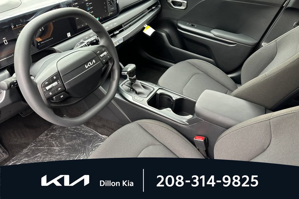 New 2026 Kia K4 FWD image 4