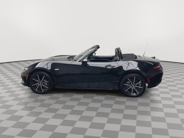 Certified 2024 MAZDA MX-5 Miata Grand Touring image 32