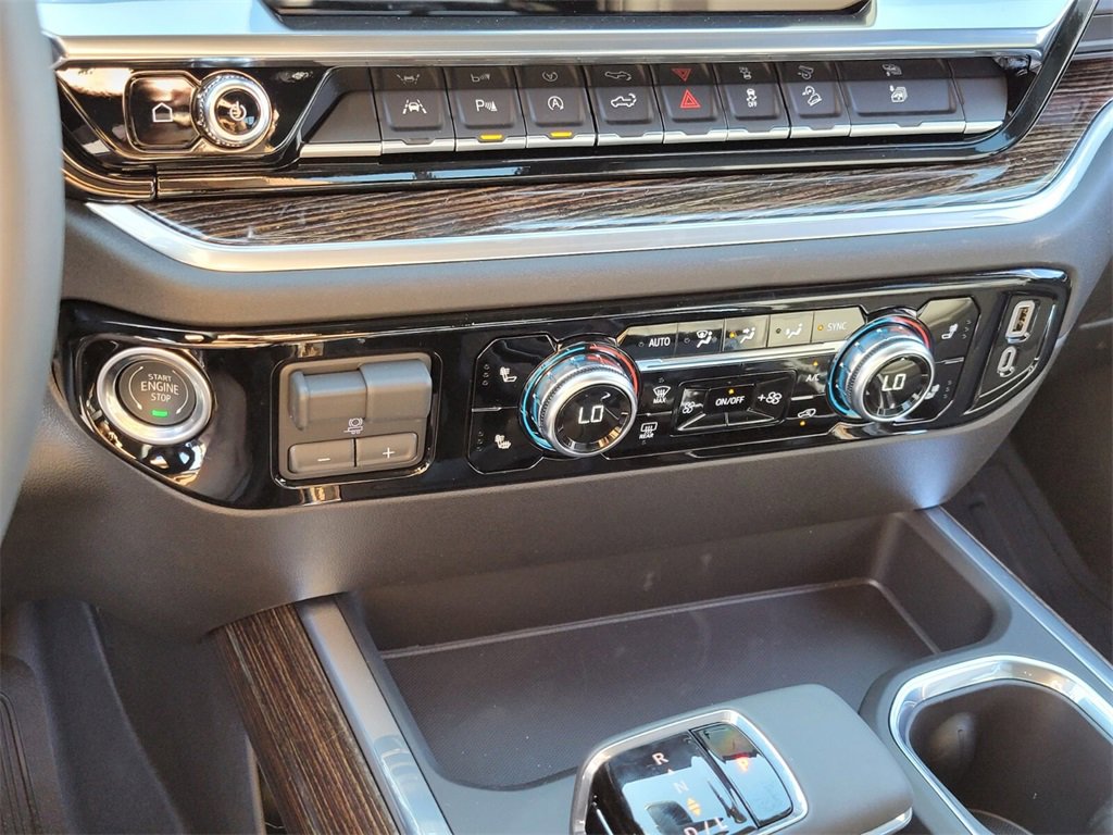 New 2026 GMC Sierra 1500 Elevation w/ Elevation Premium Package image 19