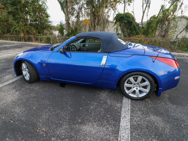 Used 2004 Nissan 350Z Touring image 24