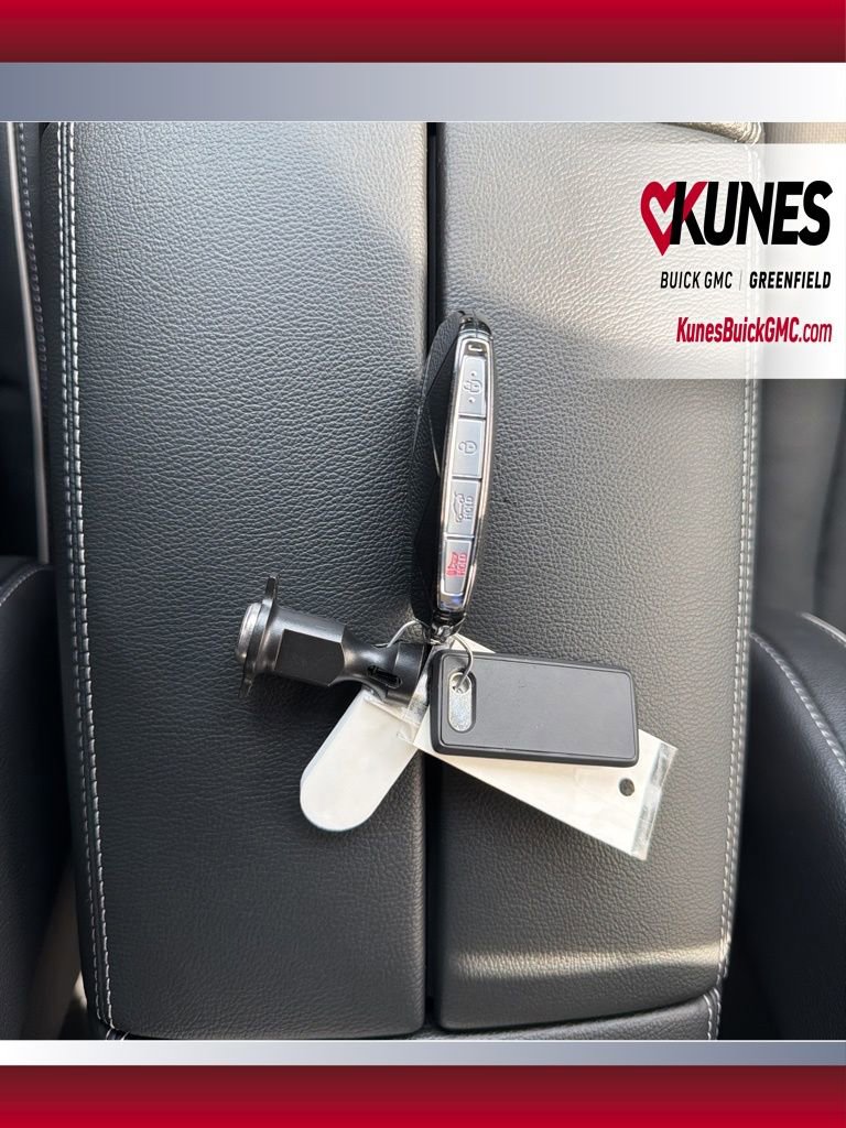 Used 2025 Genesis GV80 2.5T Prestige image 52