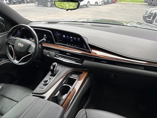 Used 2023 Cadillac Escalade ESV Premium Luxury w/ LPO, Floor Liner Package AWD/4WD image 25