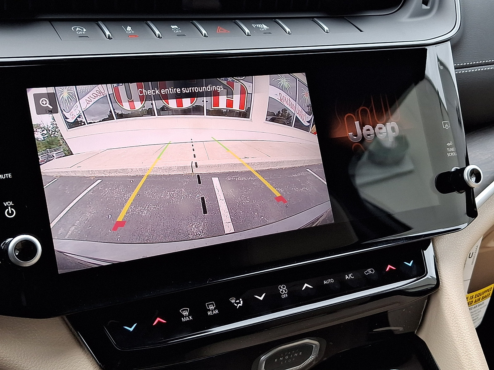 New 2027 Jeep Grand Cherokee Limited AWD/4WD image 14