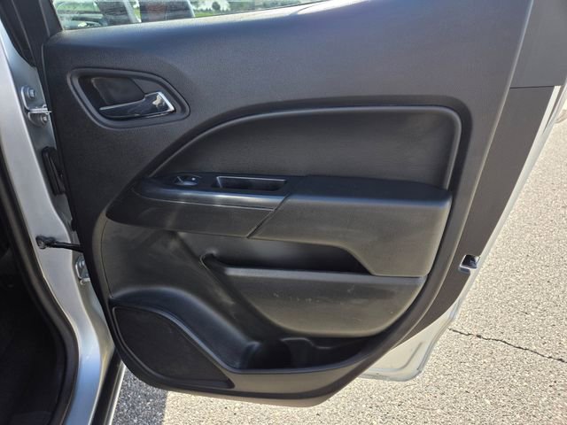 Used 2018 Chevrolet Colorado LT AWD/4WD image 39