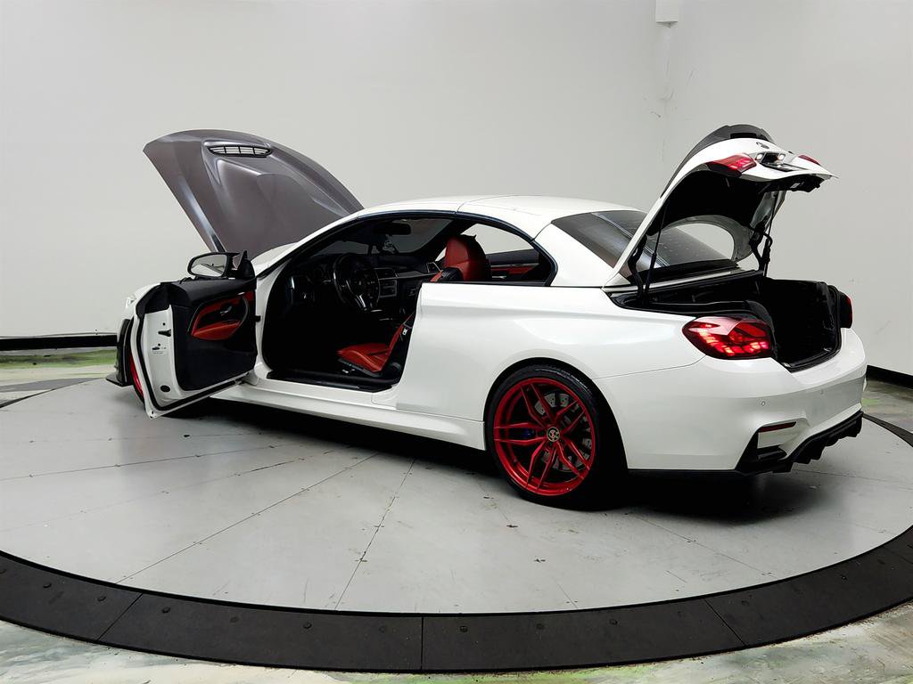 Used 2016 BMW M4 Convertible RWD image 12