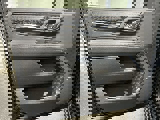 Certified 2023 GMC Yukon XL Denali w/ Denali Reserve Package image 23