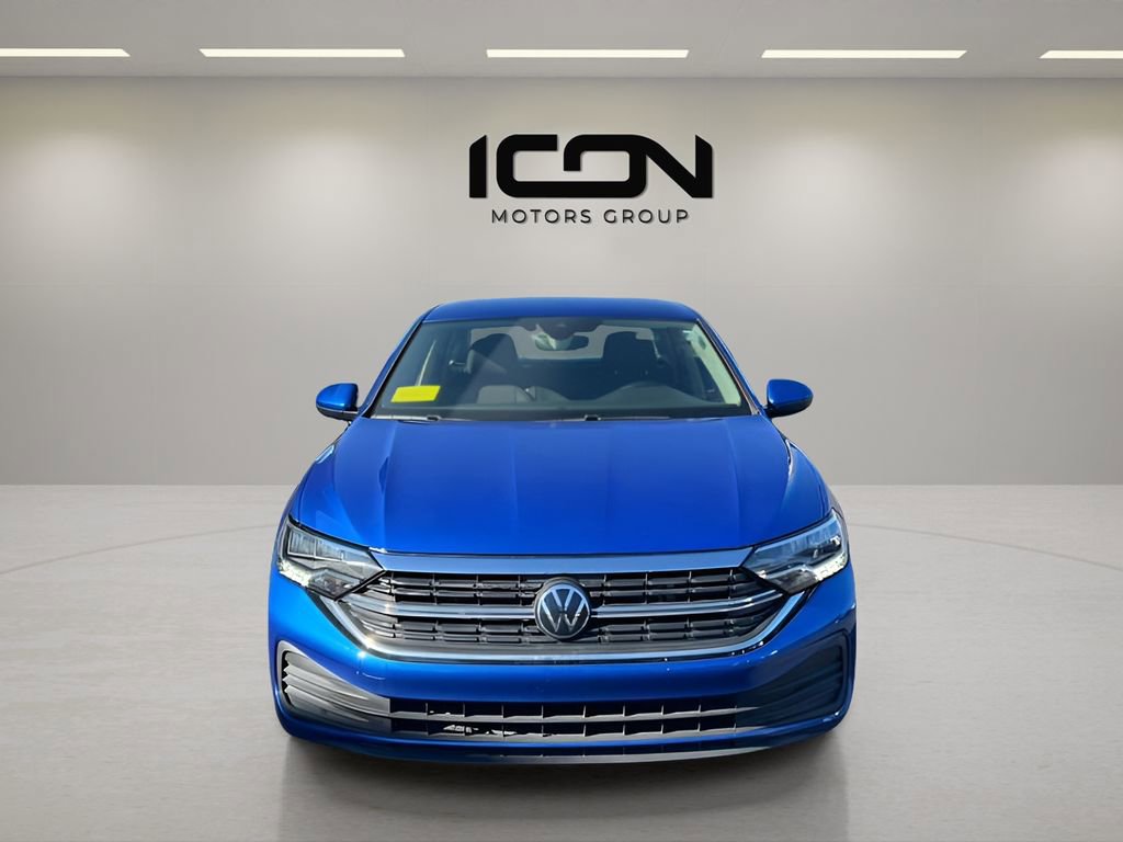 Used 2024 Volkswagen Jetta S image 8