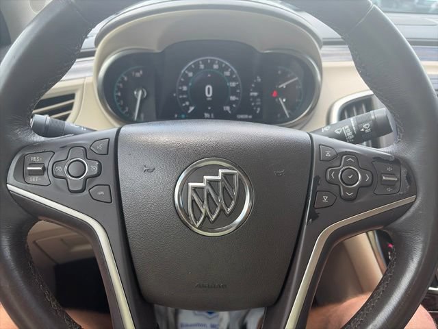 Used 2015 Buick LaCrosse Leather FWD image 21