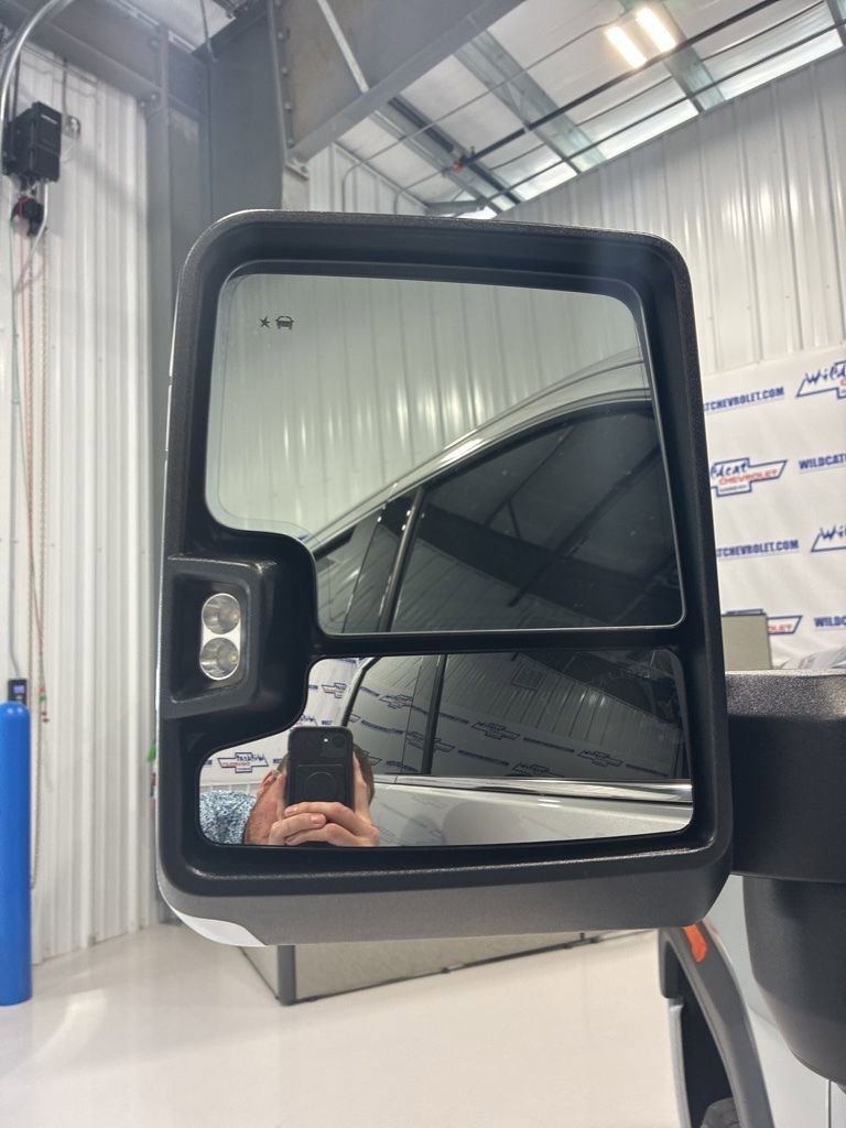 Used 2022 GMC Sierra 2500 Denali w/ Denali Ultimate Package image 20