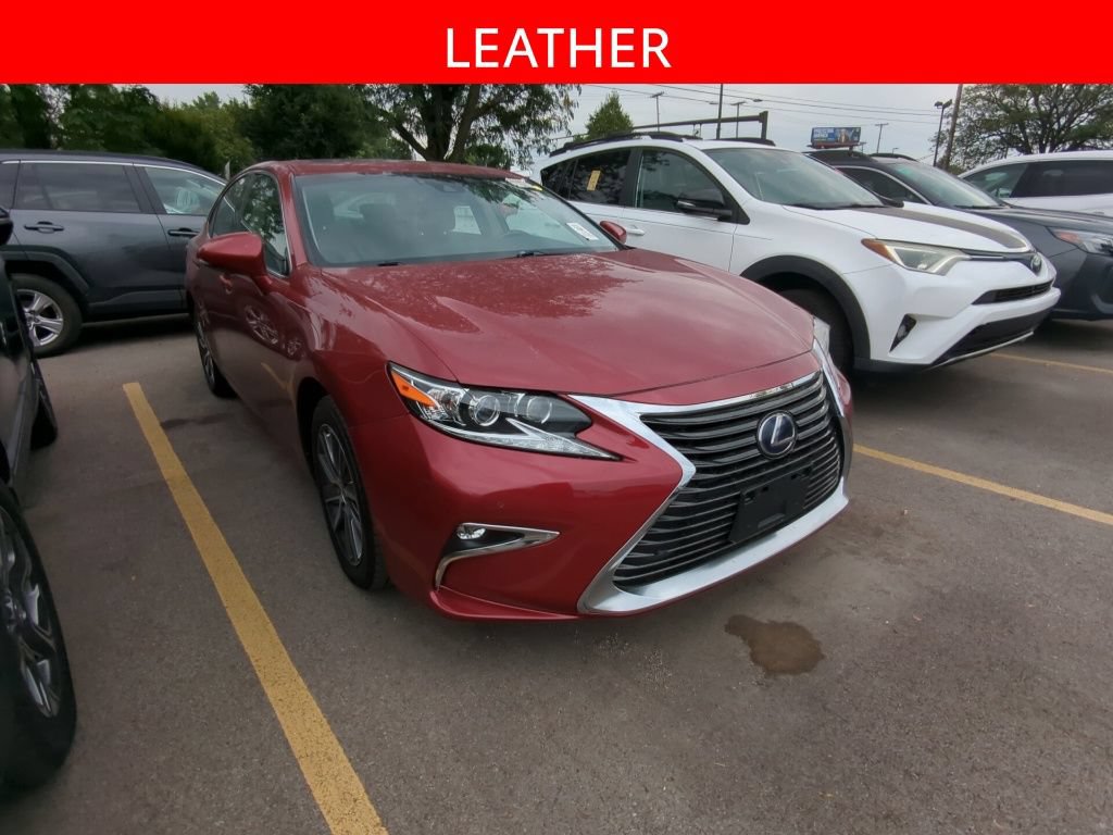 Used 2018 Lexus ES 300h FWD image 3