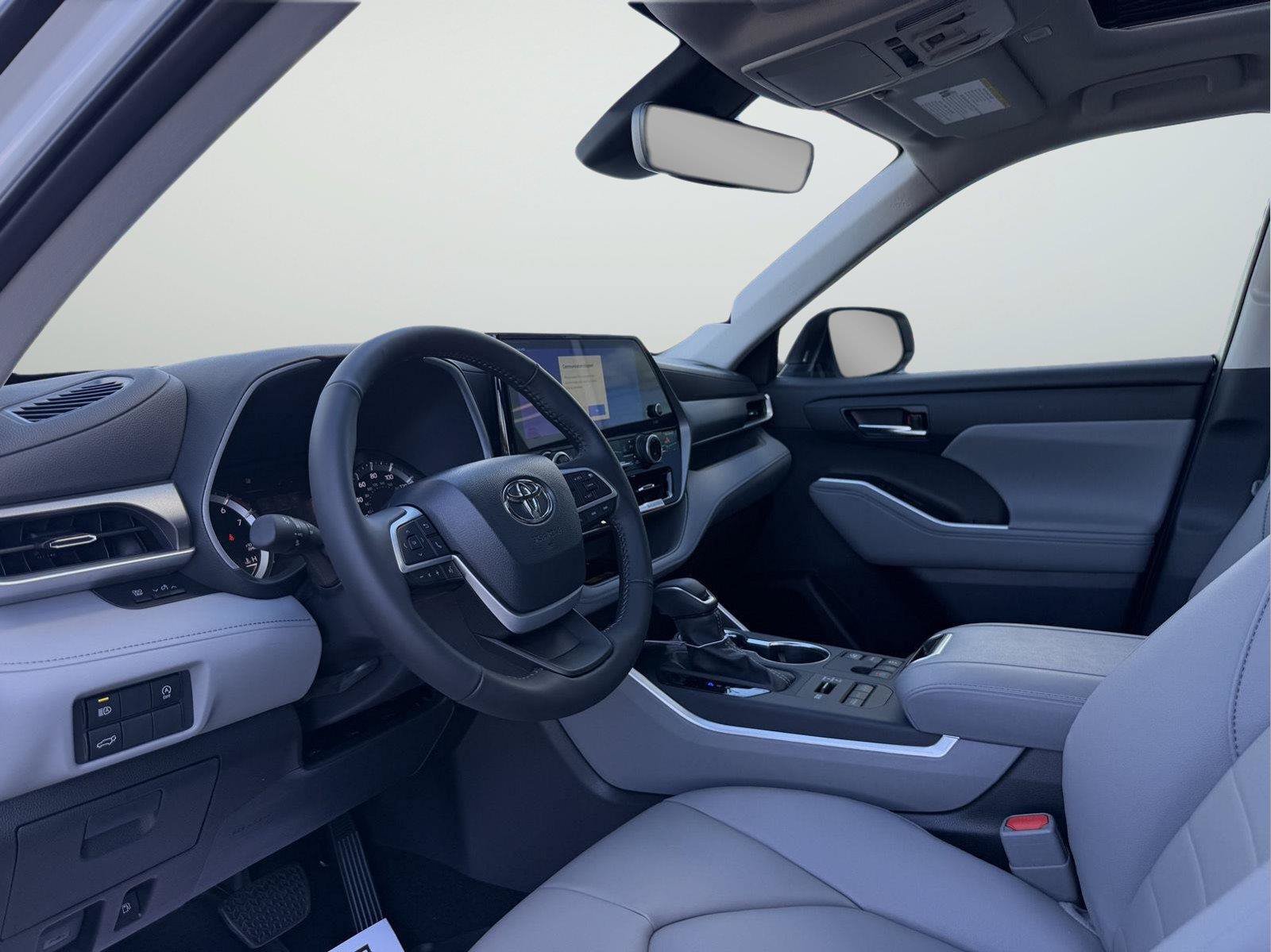 New 2026 Toyota Highlander XLE AWD/4WD image 13