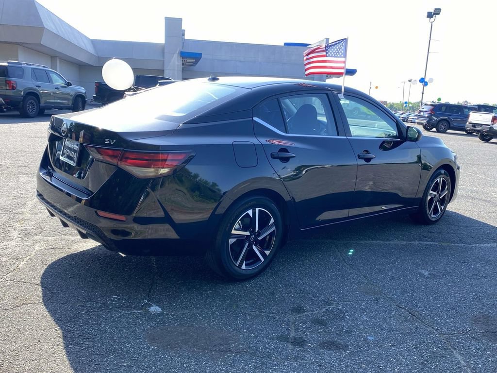 Used 2024 Nissan Sentra SV FWD image 5