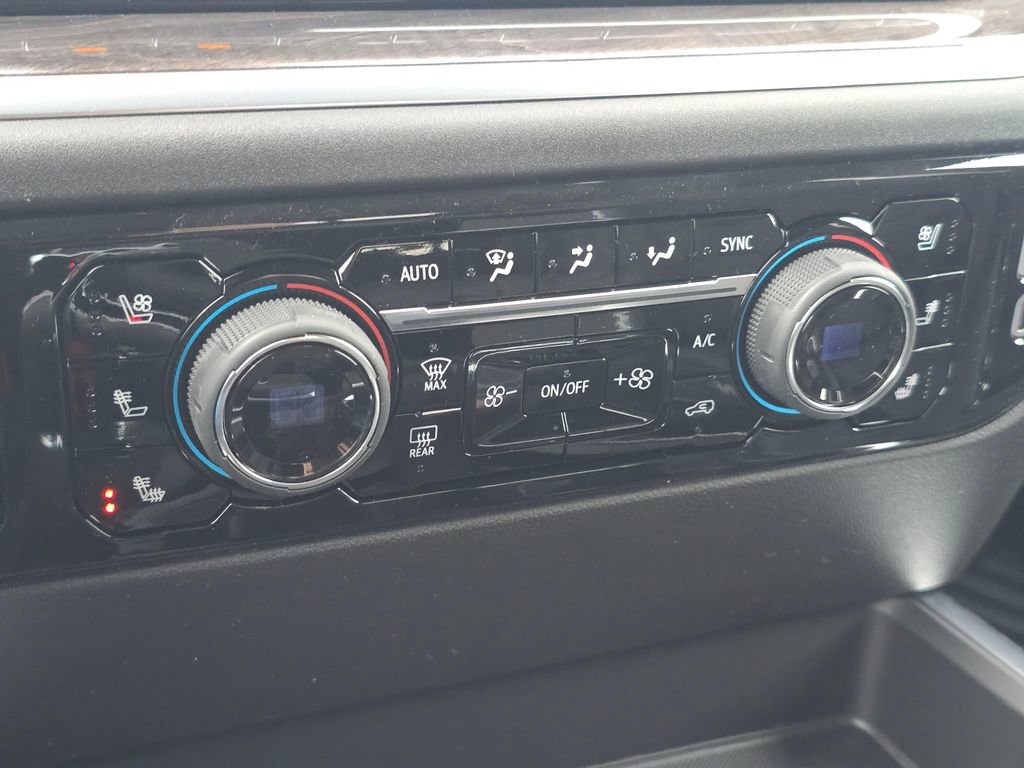 New 2026 Chevrolet Silverado 1500 LTZ w/ LTZ Premium Package image 30