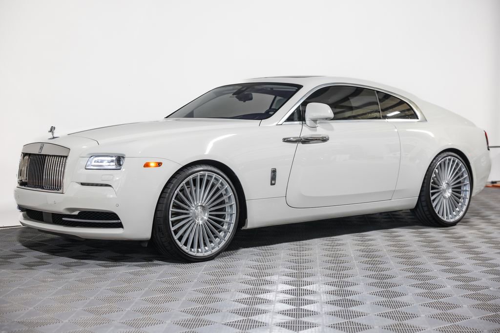 Used 2014 Rolls-Royce Wraith image 19