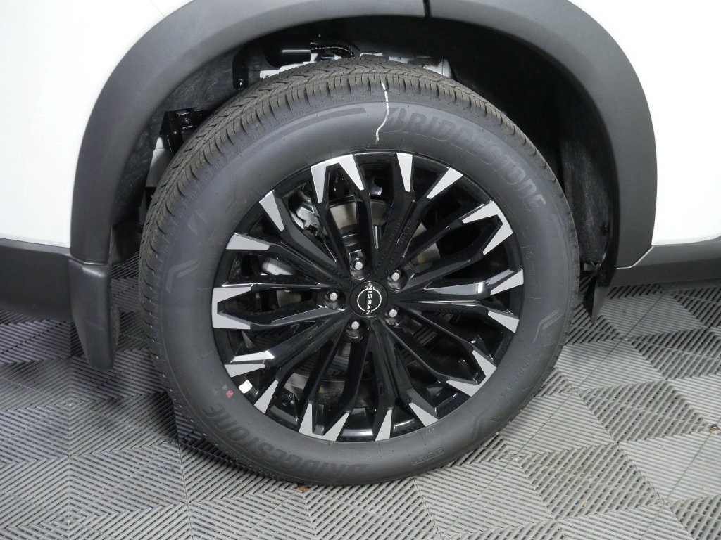 New 2026 Nissan Rogue Dark Armor AWD/4WD image 10