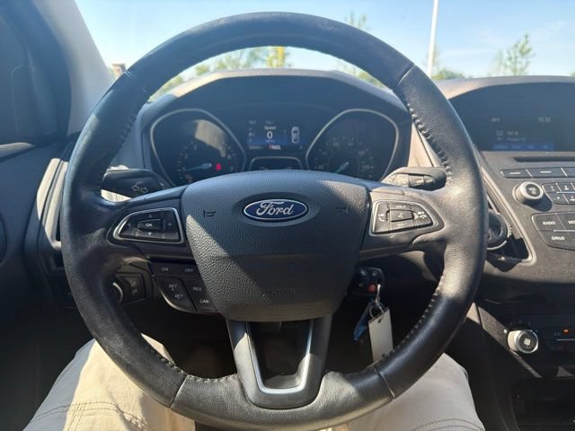 Used 2017 Ford Focus SE w/ Cold Weather Package FWD image 32