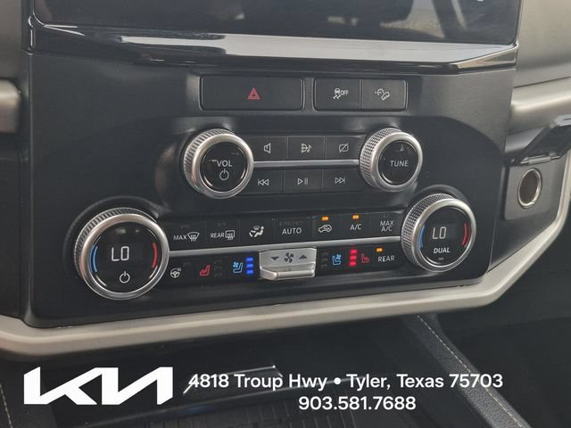 Used 2023 Ford Expedition Max XLT AWD/4WD image 43