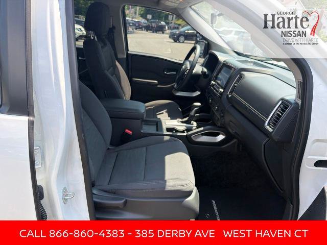 Certified 2024 Nissan Frontier SV w/ Tow Package AWD/4WD image 29