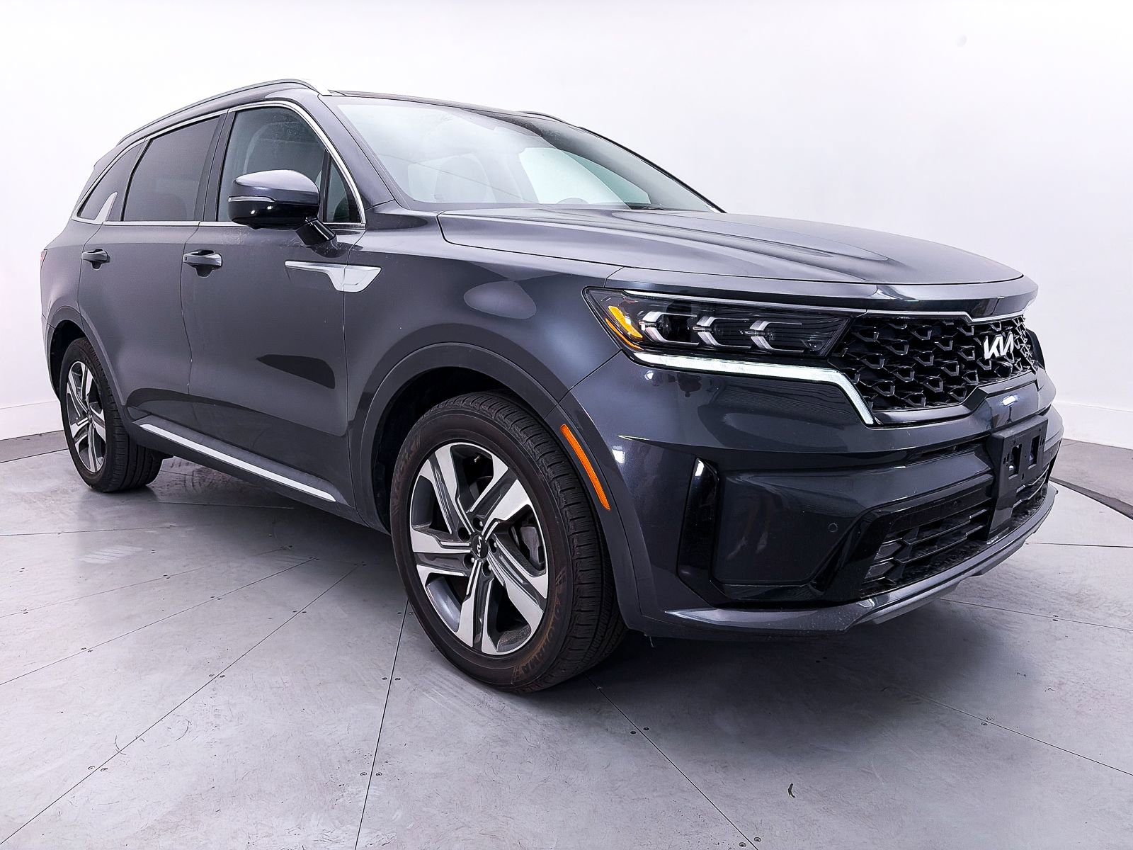 Used 2023 Kia Sorento SX Prestige w/ Panoramic Sunroof Package AWD/4WD image 12