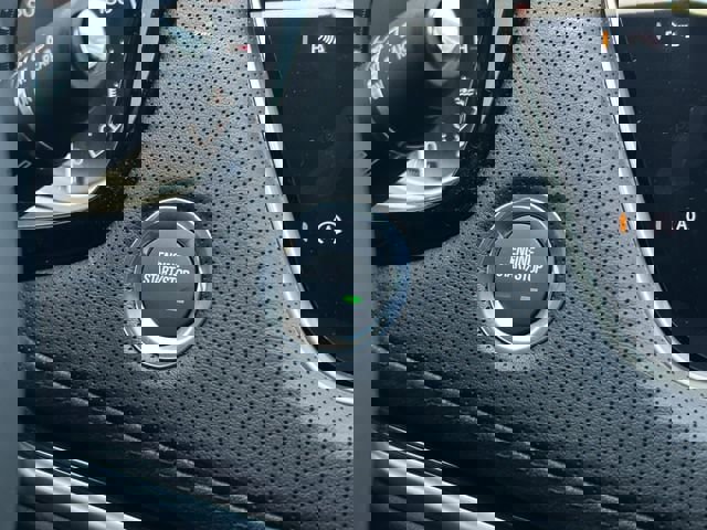 New 2025 Cadillac XT5 Premium Luxury image 17