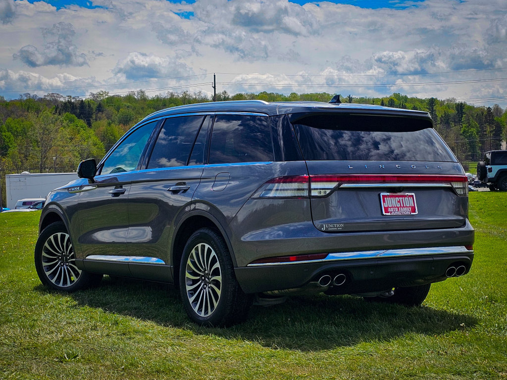 Used 2022 Lincoln Aviator Reserve w/ Equipment Group 201A AWD/4WD image 6
