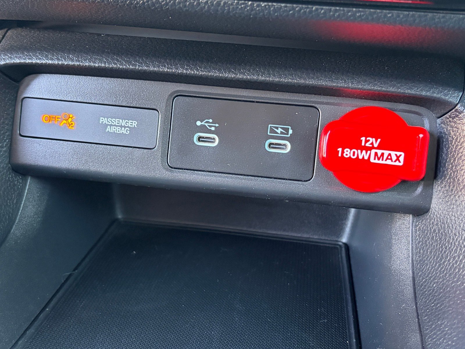 Used 2025 Honda Civic Sport image 28