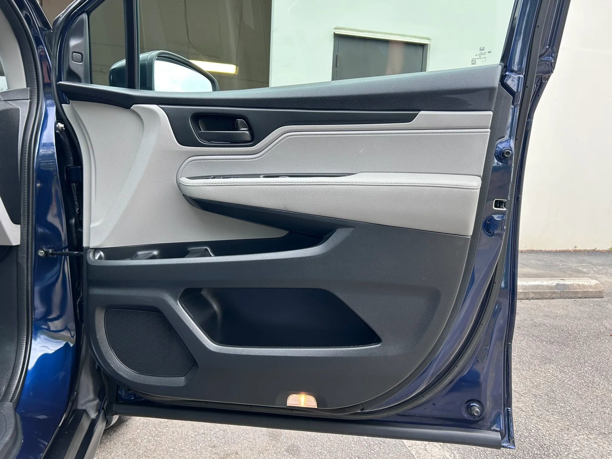 Used 2018 Honda Odyssey EX-L image 67