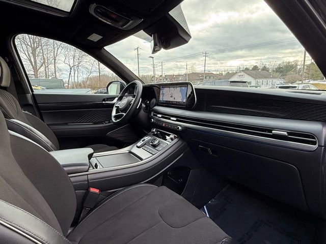 Used 2024 Hyundai Palisade Calligraphy image 18