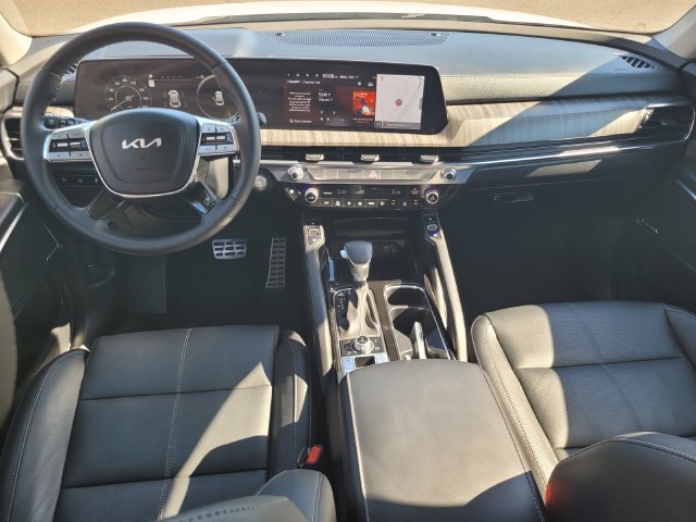 Used 2024 Kia Telluride SX w/ Towing Package AWD/4WD image 14