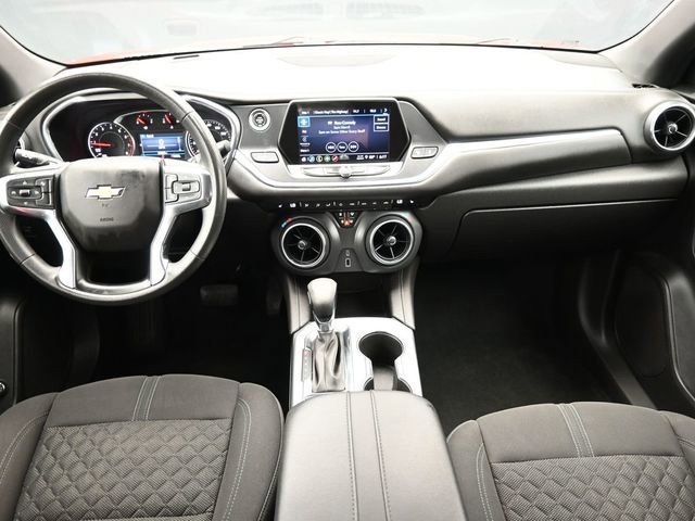 Used 2022 Chevrolet Blazer LT image 25