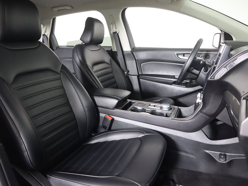 Used 2024 Ford Edge SEL image 28