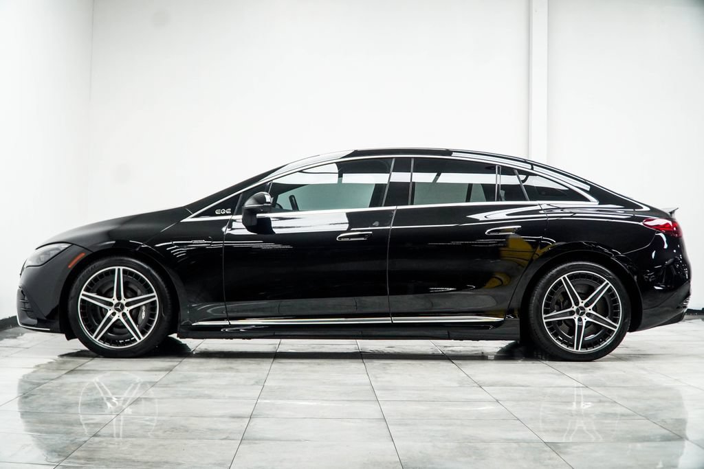 Used 2023 Mercedes-Benz EQE AMG 4MATIC Sedan image 15