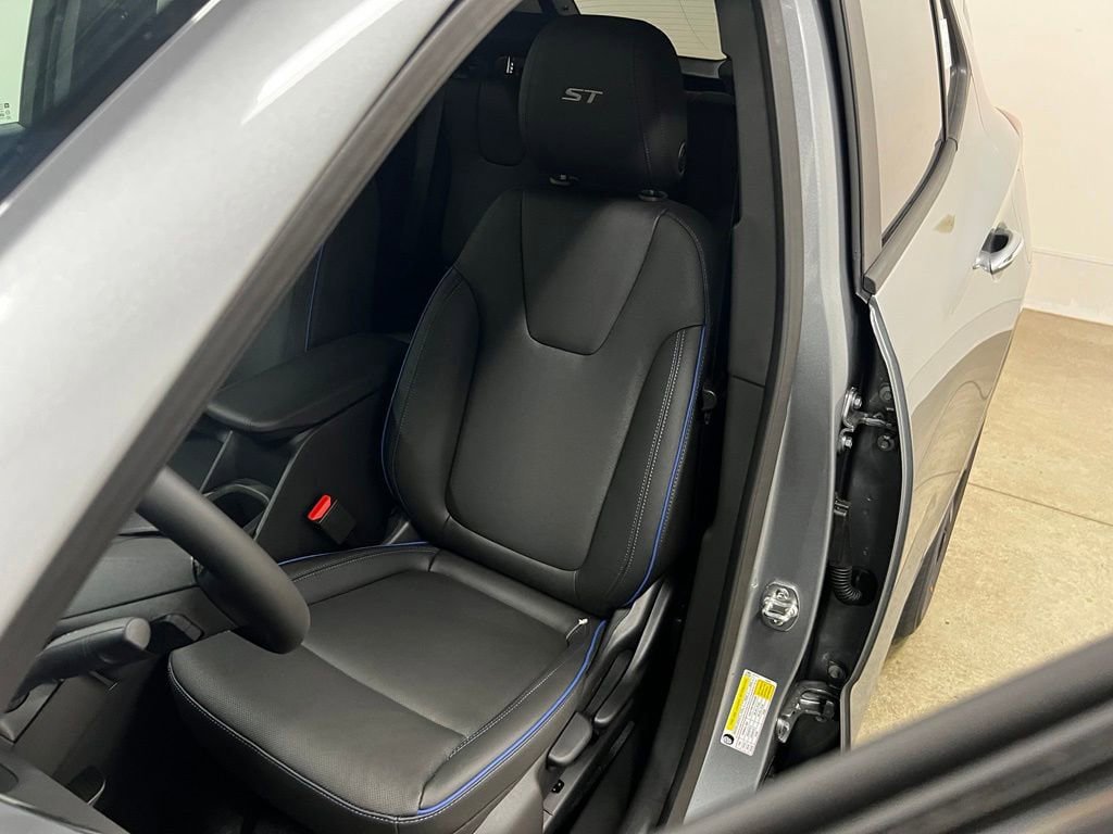 New 2026 Buick Encore GX Sport Touring AWD/4WD image 27