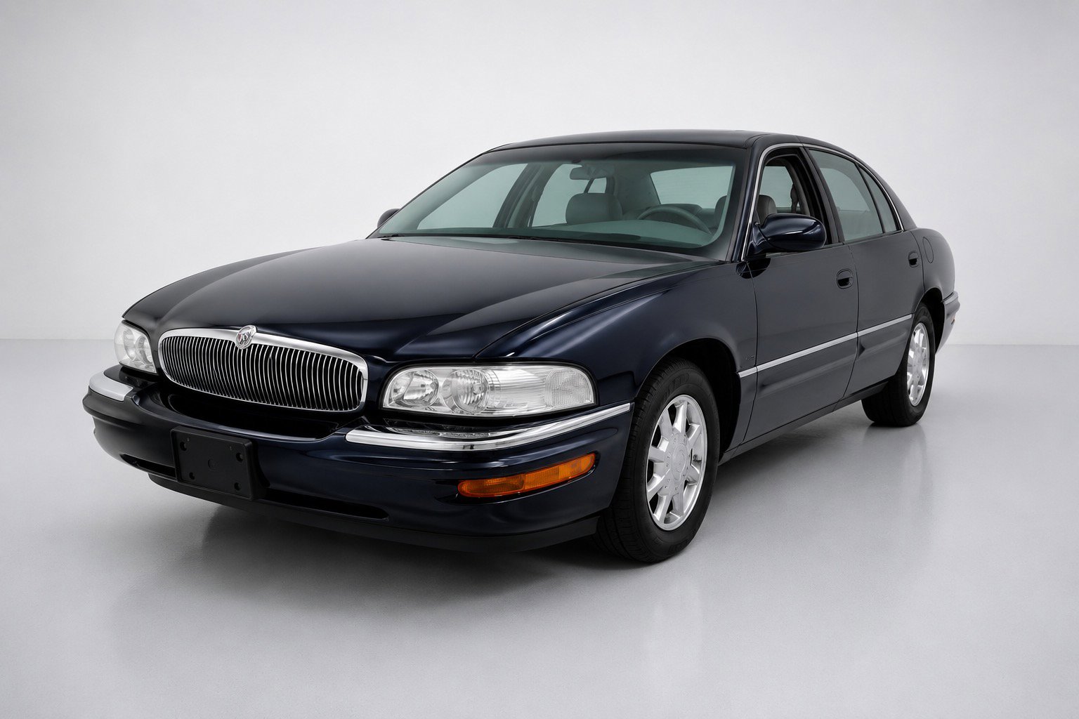 Used 2002 Buick Park Avenue Ultra w/ Gran Touring Pkg FWD image 2