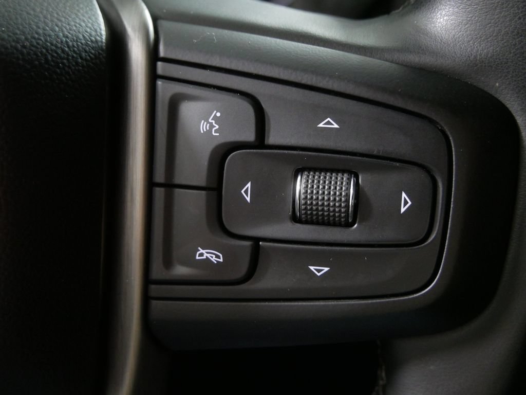 Used 2023 GMC Sierra 3500 Denali w/ Technology Package AWD/4WD image 27