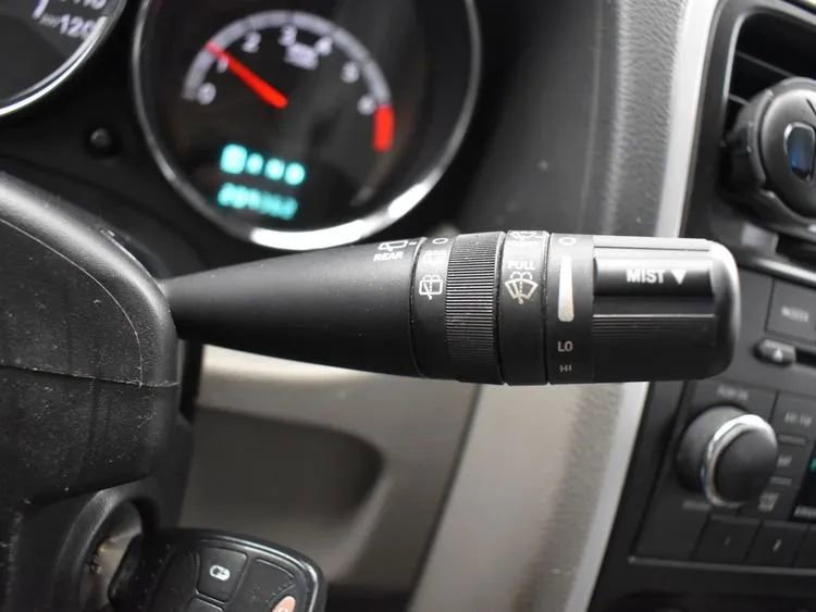 Used 2011 Dodge Caliber Mainstreet image 23