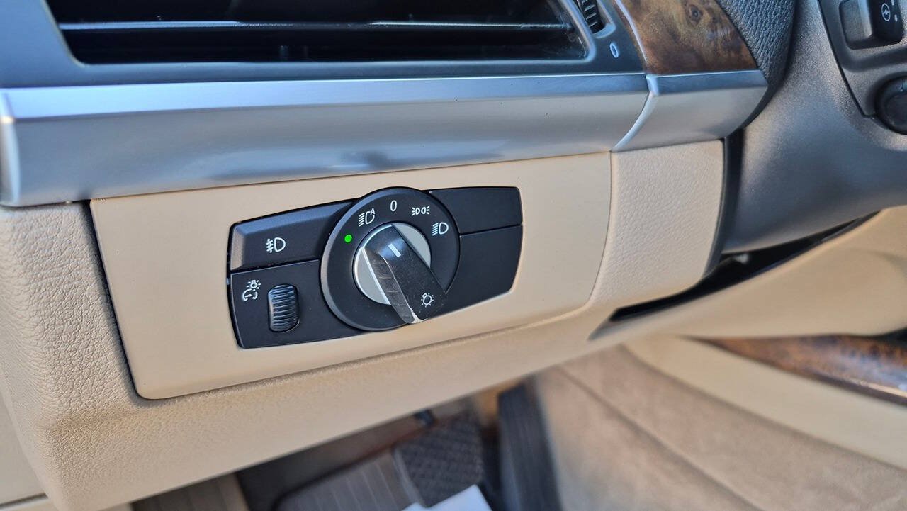 Used 2009 BMW X5 xDrive30i w/ Premium Pkg AWD/4WD image 34