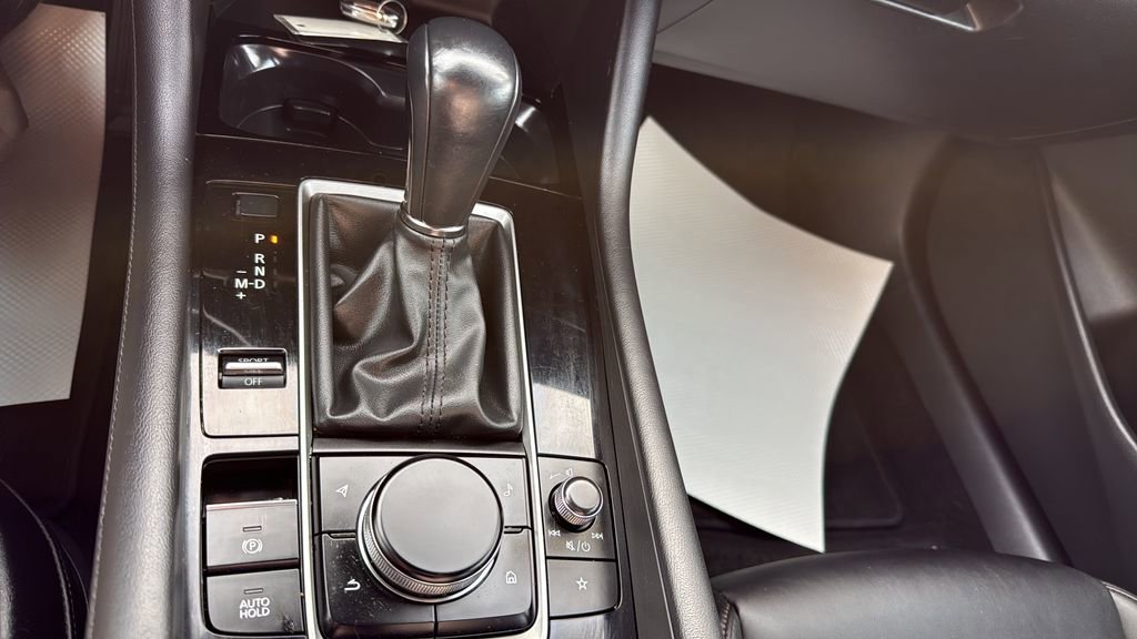 Used 2024 MAZDA MAZDA3 s image 19