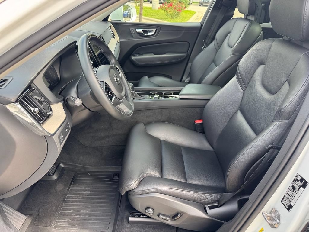 Used 2018 Volvo XC60 T5 Inscription w/ Convenience Package AWD/4WD image 8