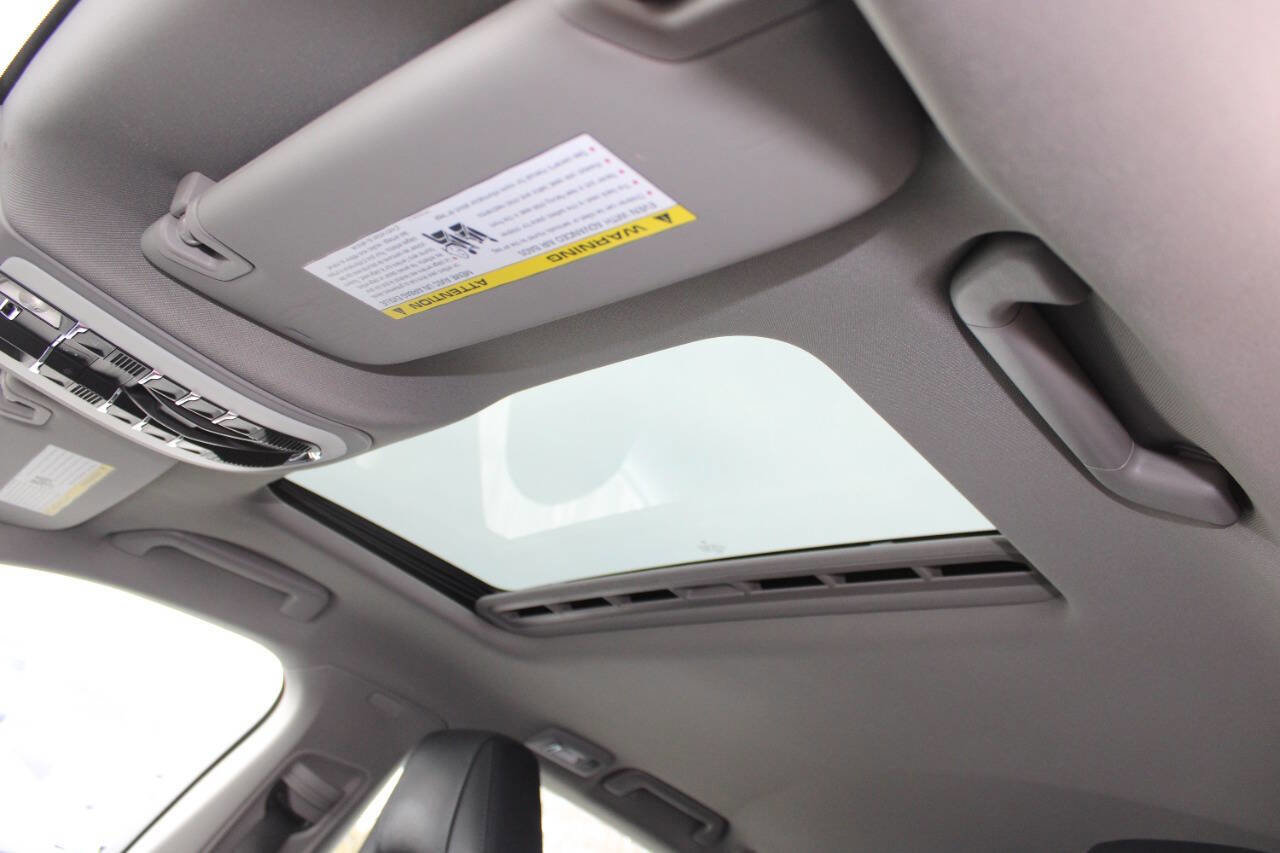 Used 2011 Porsche Panamera image 19