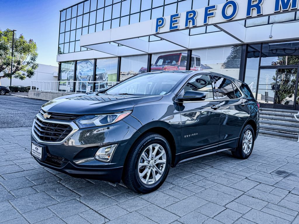 Used 2020 Chevrolet Equinox LT FWD image 2