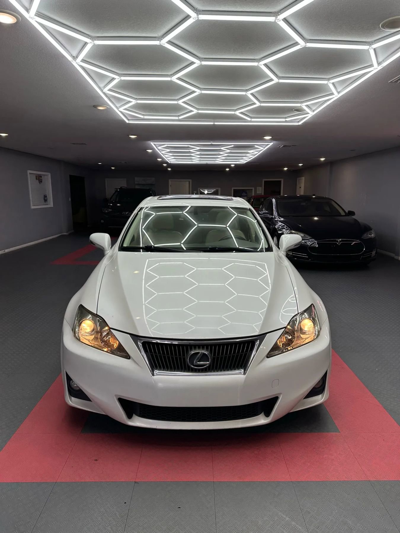 Used 2011 Lexus IS 250 image 8