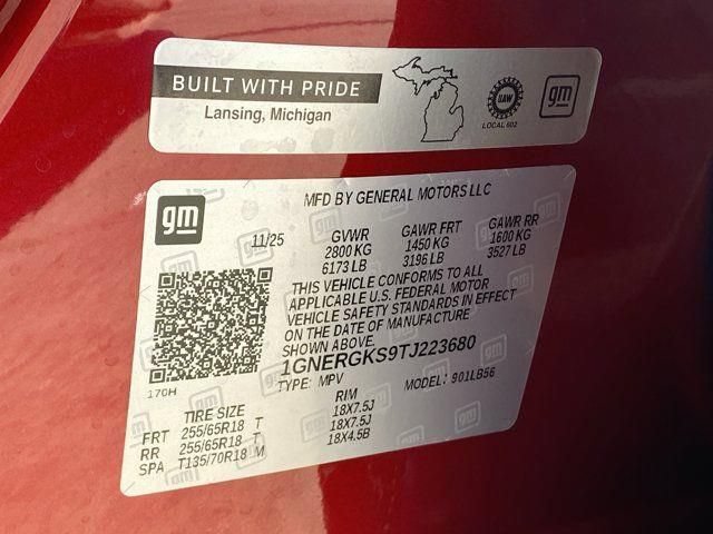 New 2026 Chevrolet Traverse LT w/ Driver Confidence Package FWD image 33