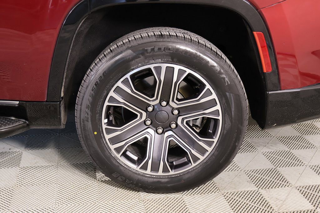 Used 2022 Jeep Wagoneer Series III image 20