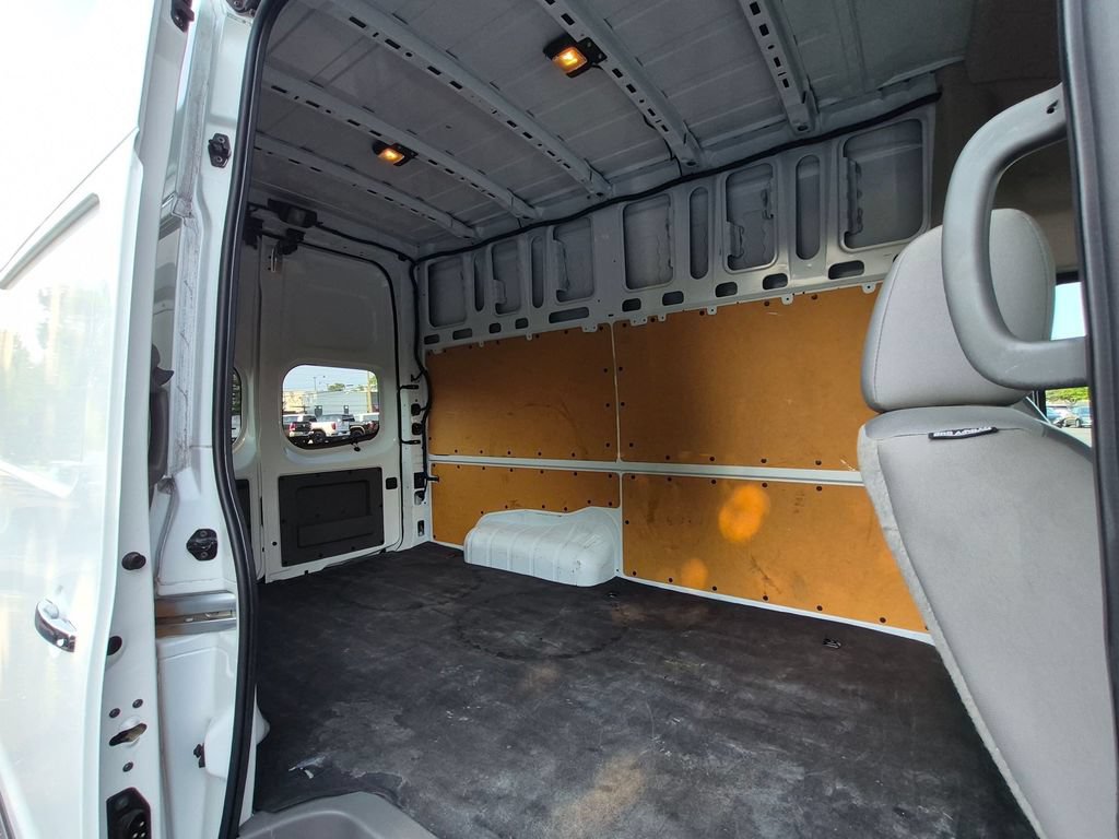 Used 2018 Nissan NV 2500 SL w/ Navigation Package RWD image 23