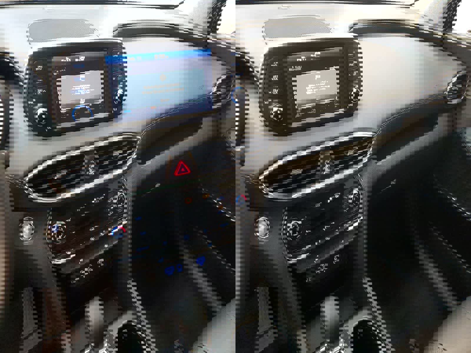 Used 2019 Hyundai Santa Fe Limited image 30