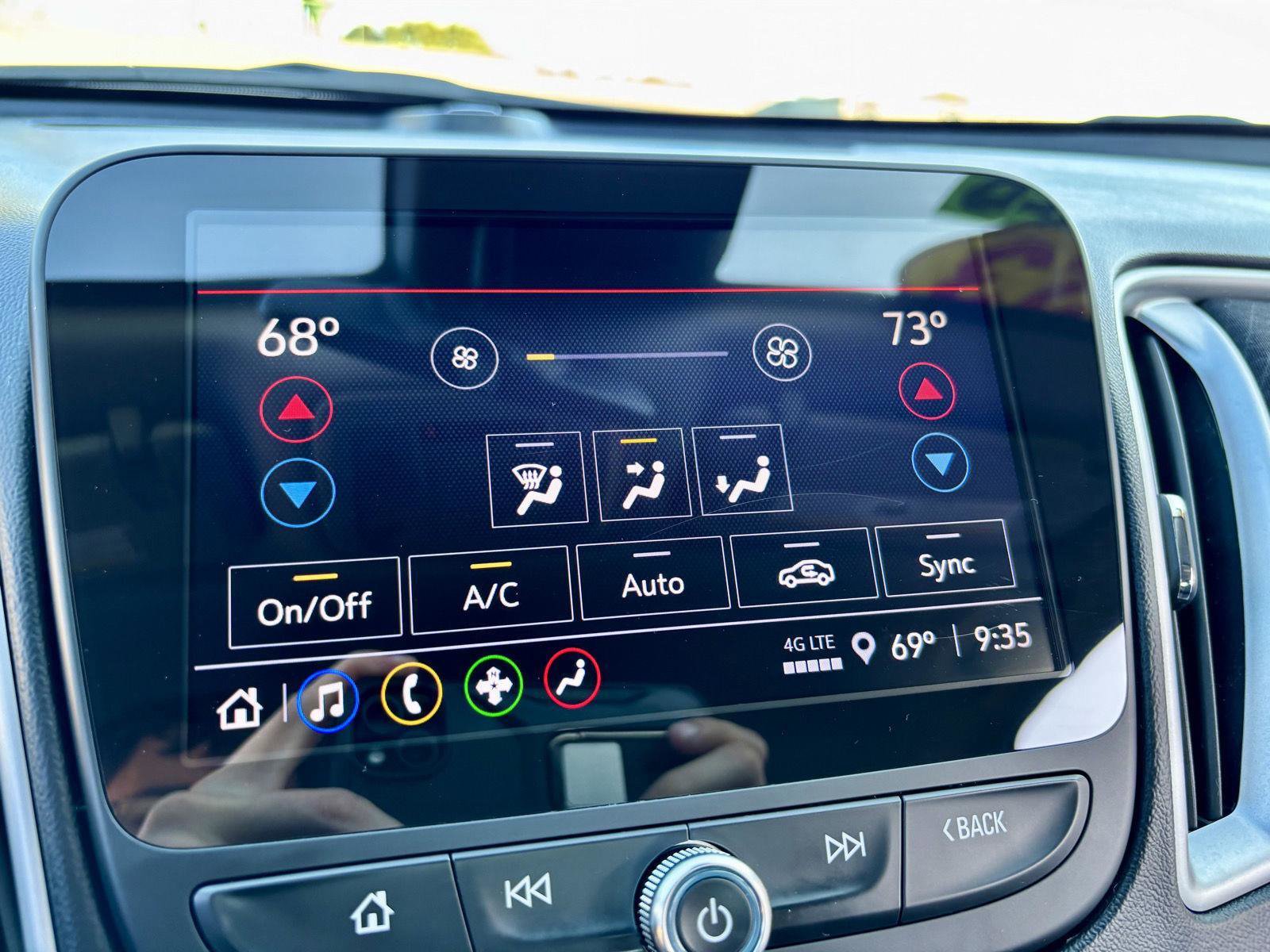 Used 2023 Chevrolet Malibu LT image 16