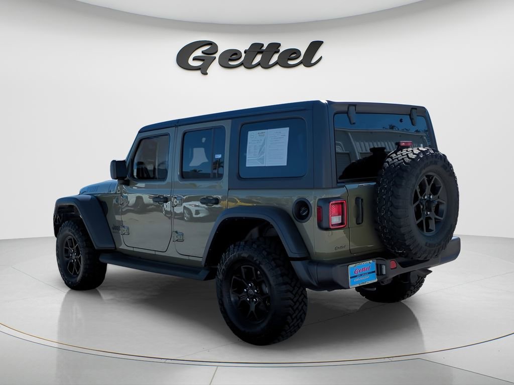 Used 2025 Jeep Wrangler Willys image 7