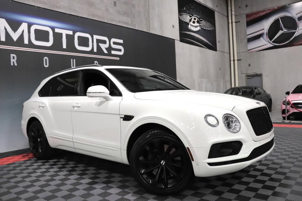 Used 2017 Bentley Bentayga image 11