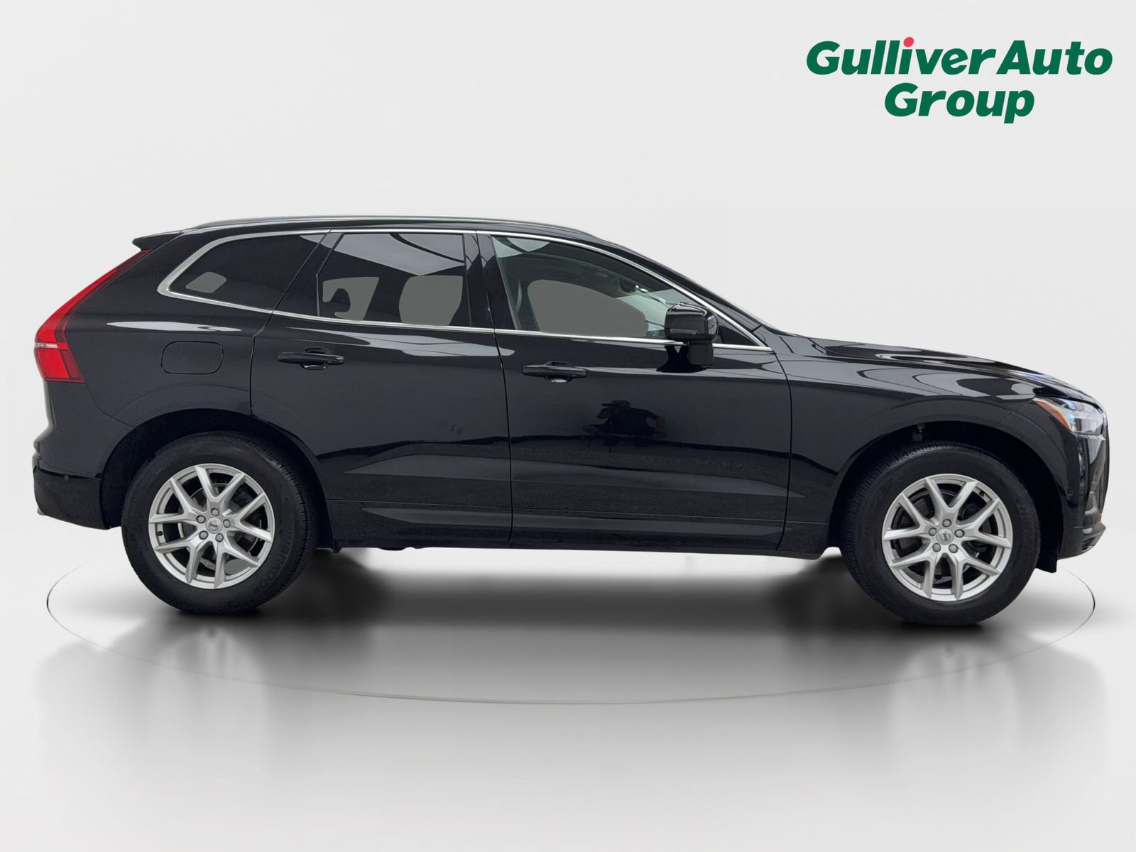 Used 2019 Volvo XC60 T5 Momentum w/ Premium Package AWD/4WD image 10